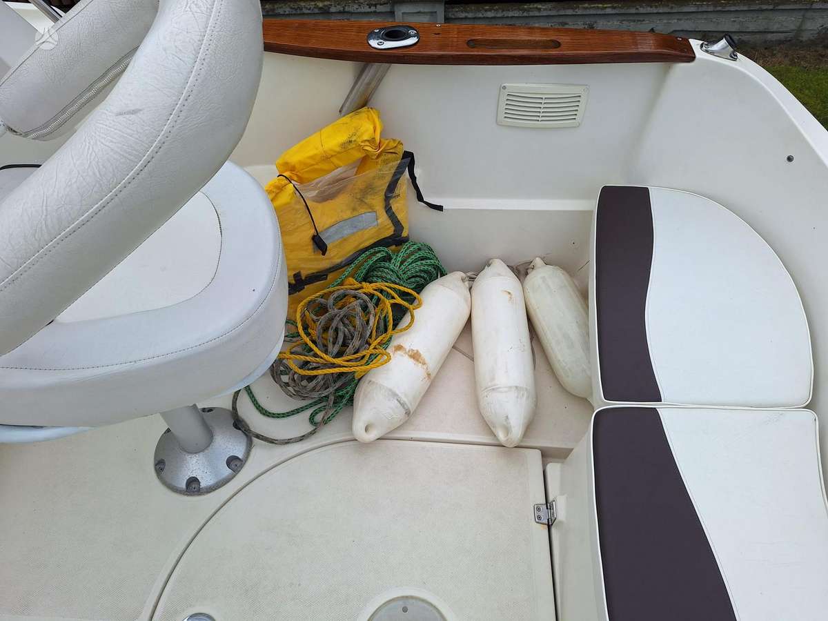 QuickSilver Cruiser 540, яхты / катера