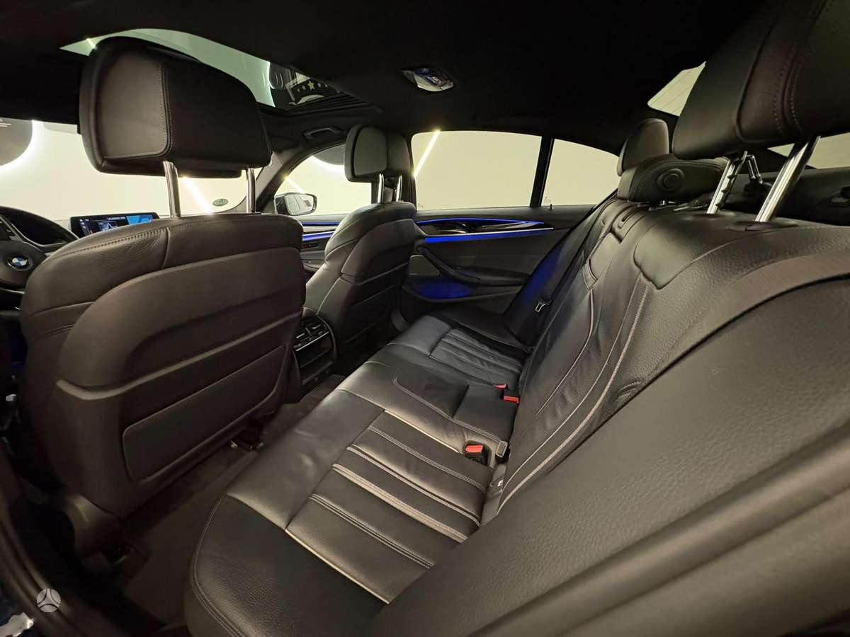 BMW 530, 3.0 l., Седан