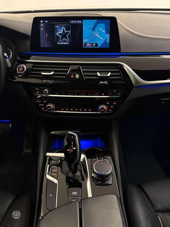 BMW 530, 3.0 l., Седан