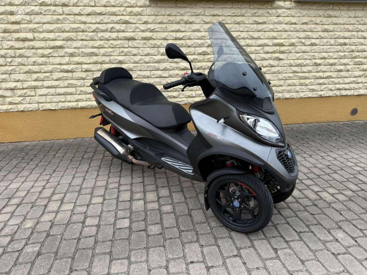 Piaggio MP3 493cc, tricikli