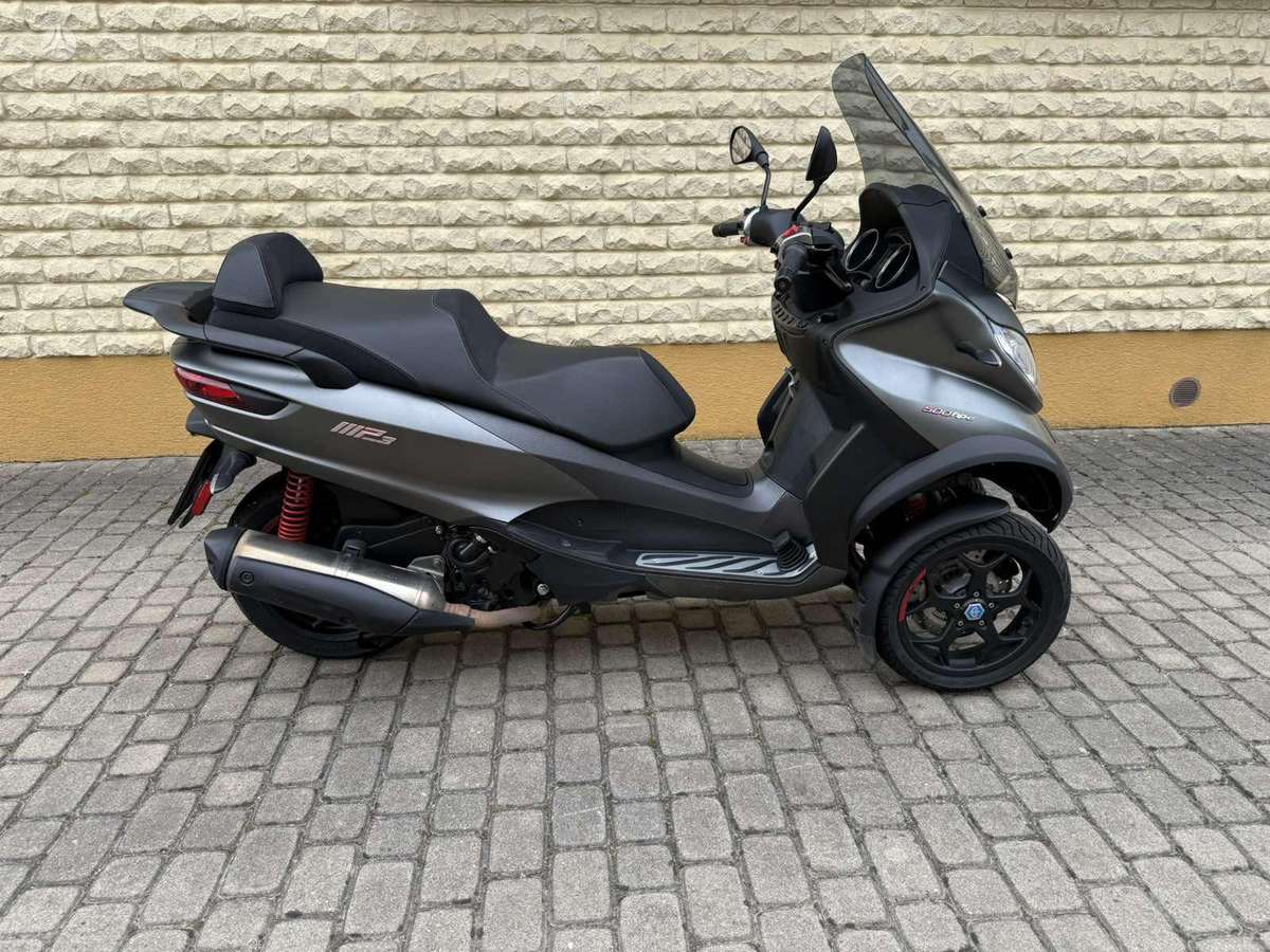Piaggio MP3 493cc, трициклы