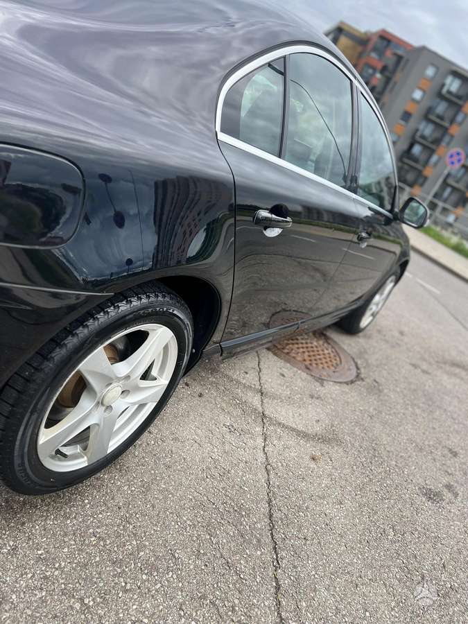 Volvo S80 - 9