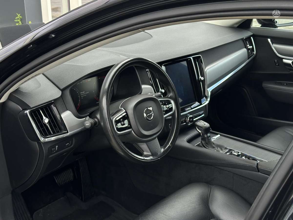Volvo V90, 2.0 l., Универсал