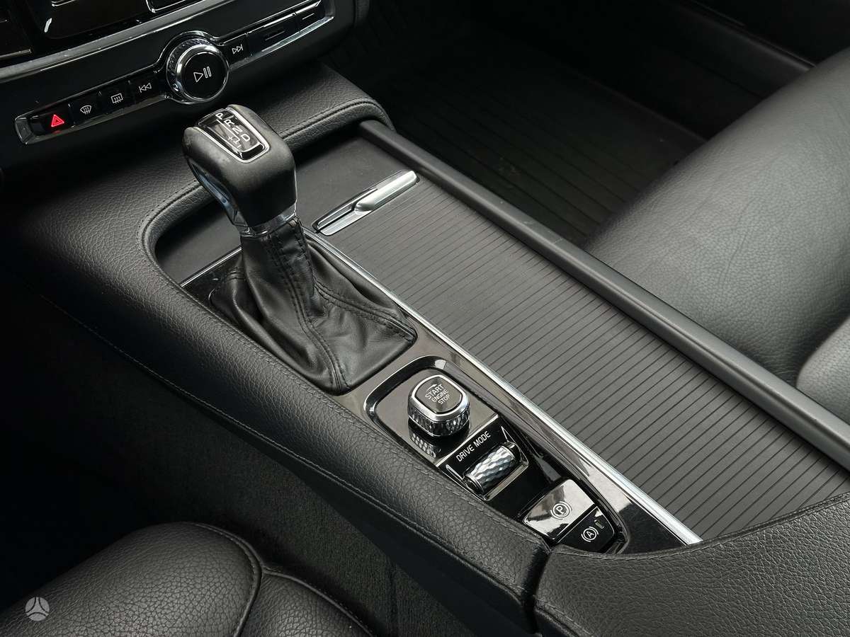 Volvo V90, 2.0 l., Универсал