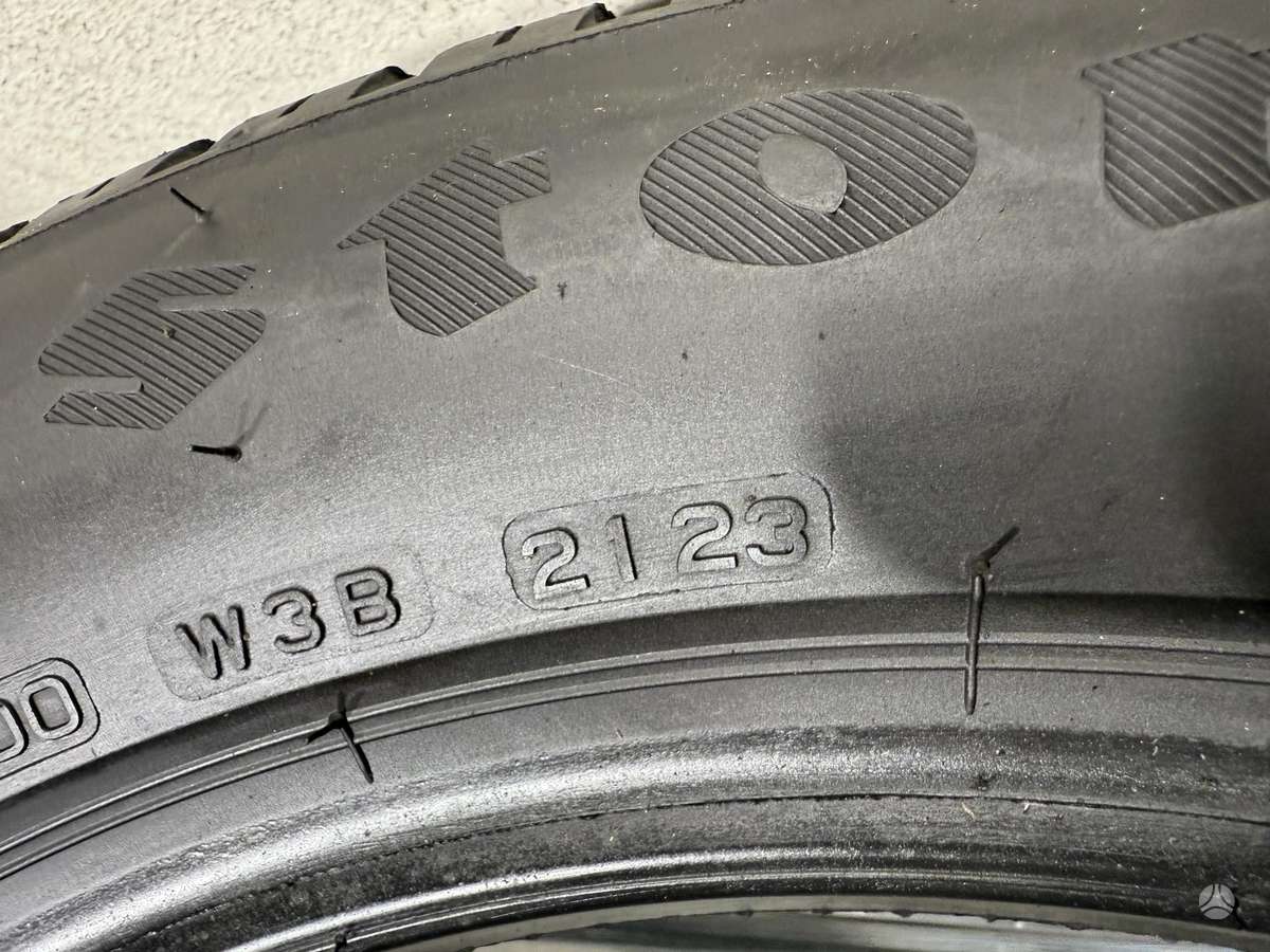 Firestone Winterhawk4//2023m, winter 225/55 R17