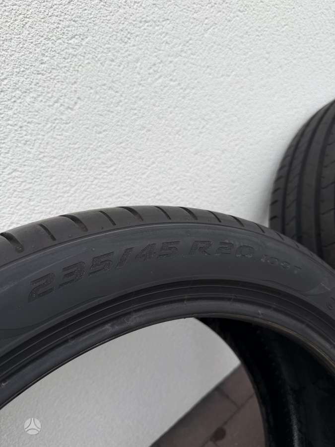 Pirelli PZERO, vasaras 235/45 R20