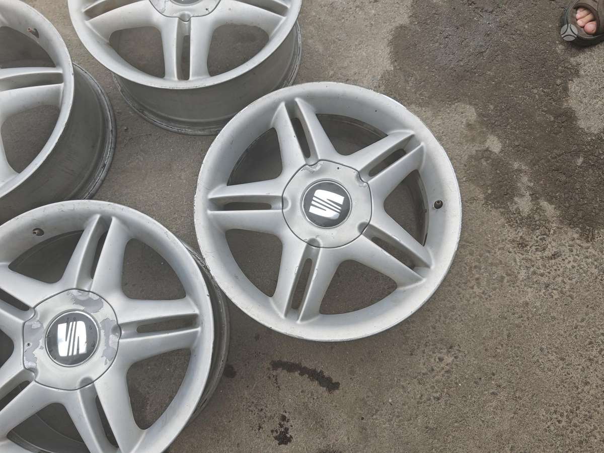 Seat Alhambra, light alloy, R17