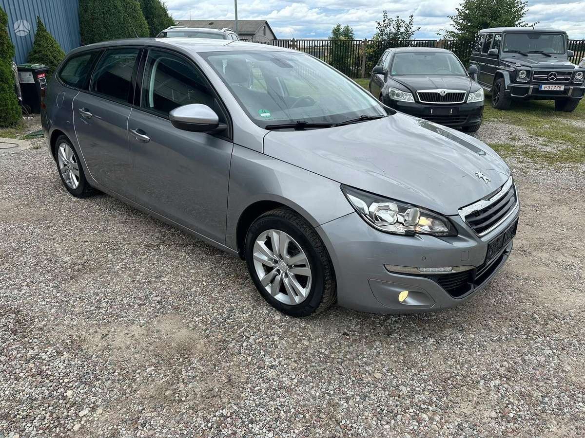 Peugeot 308, 1.2 l., Универсал
