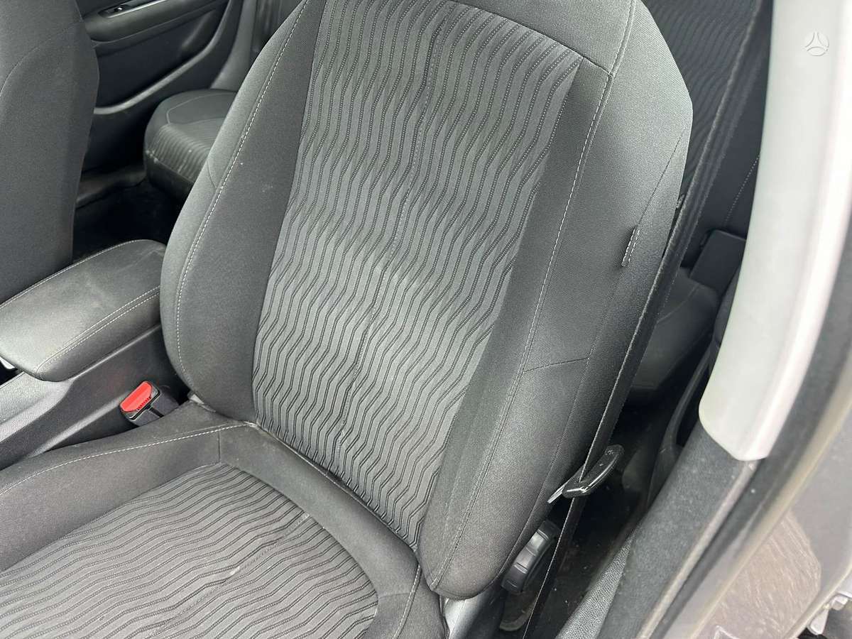 Peugeot 308, 1.2 l., Универсал
