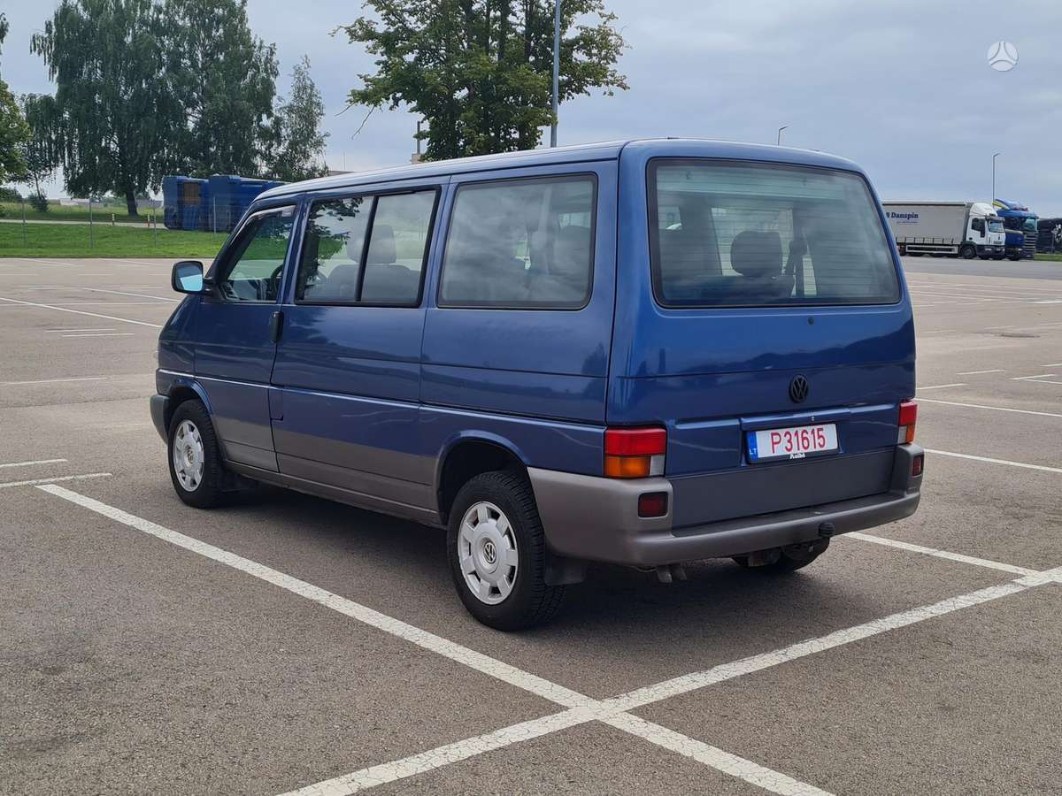 Volkswagen Multivan - 4