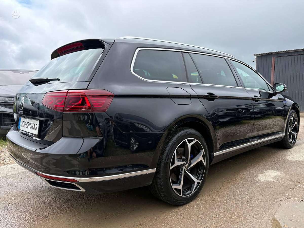 Volkswagen Passat - 9