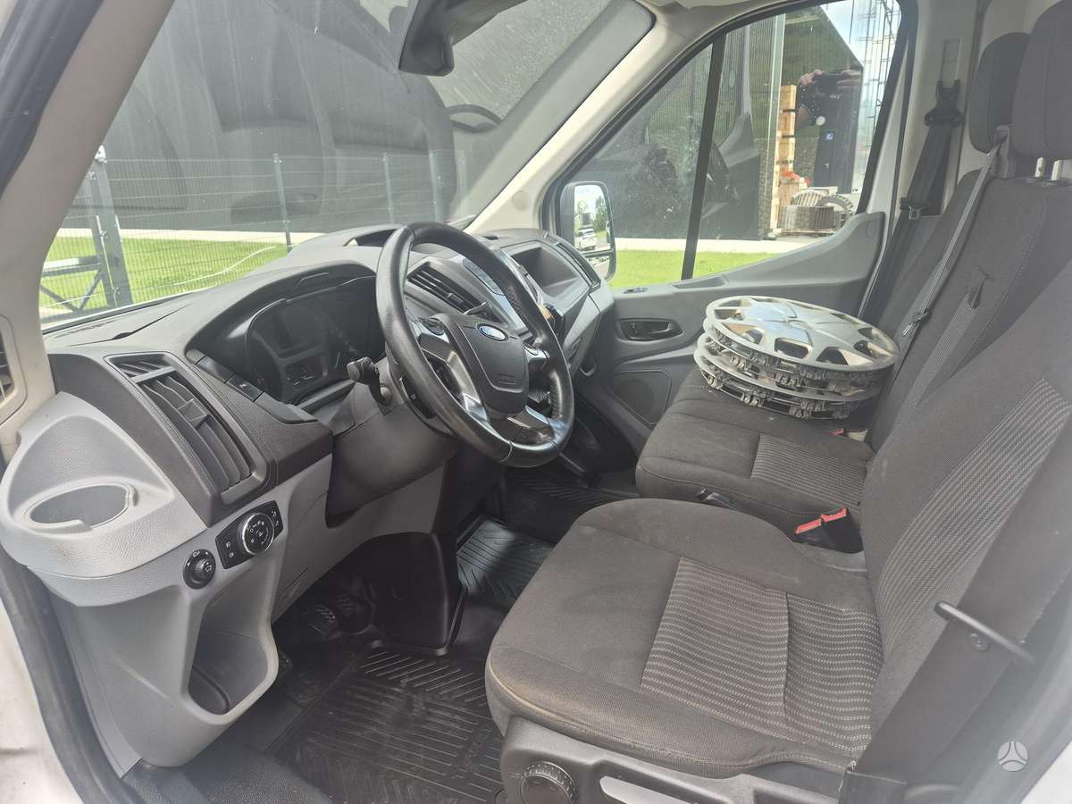 Ford Transit, 2.2 l., Коммерческий