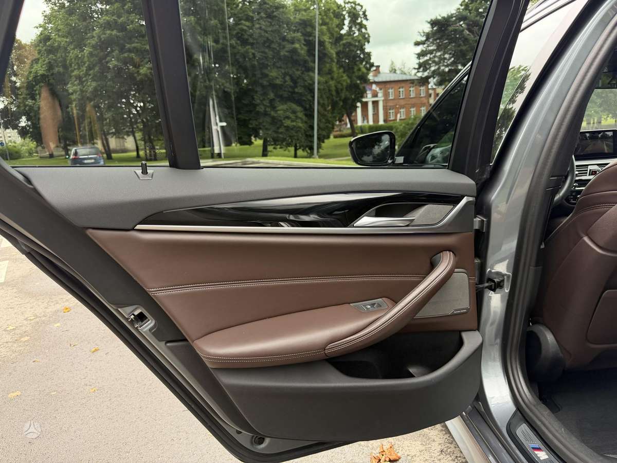 BMW 520, 2.0 l., wagon