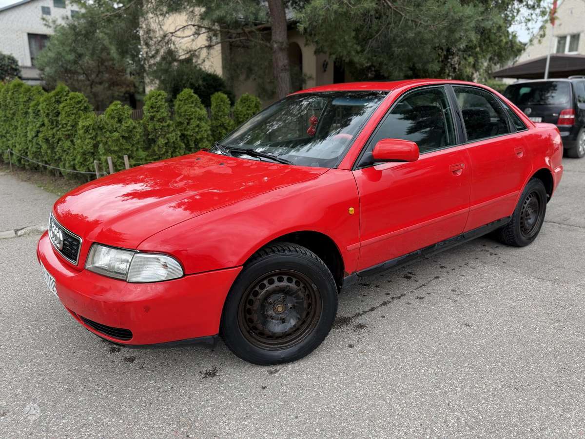 Audi A4, 1.6 l., Седан