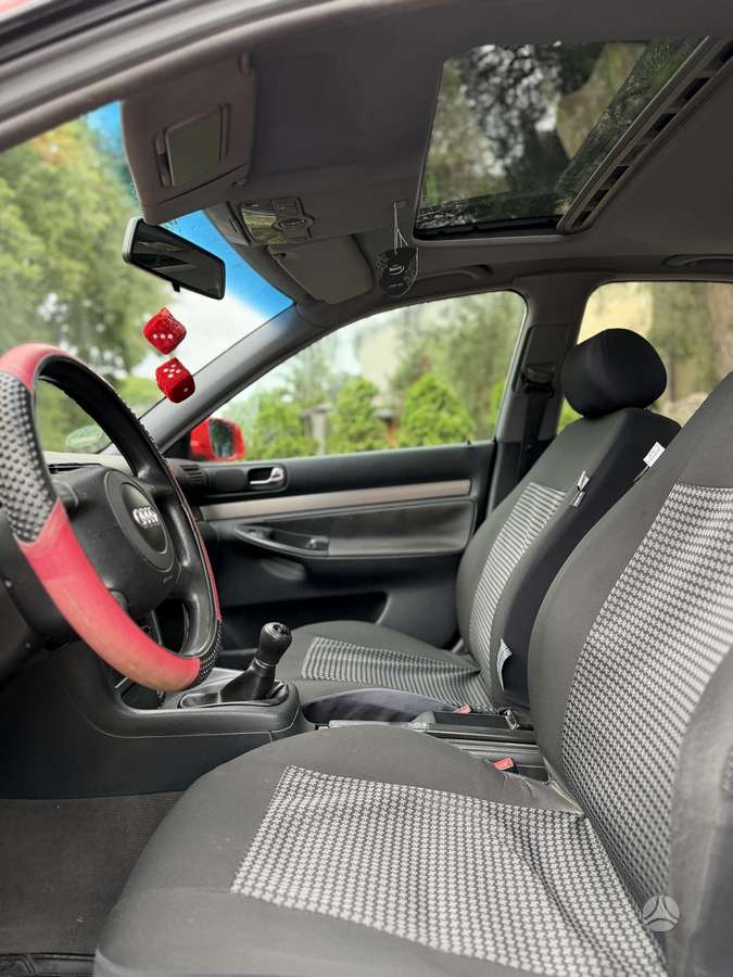 Audi A4, 1.6 l., Седан