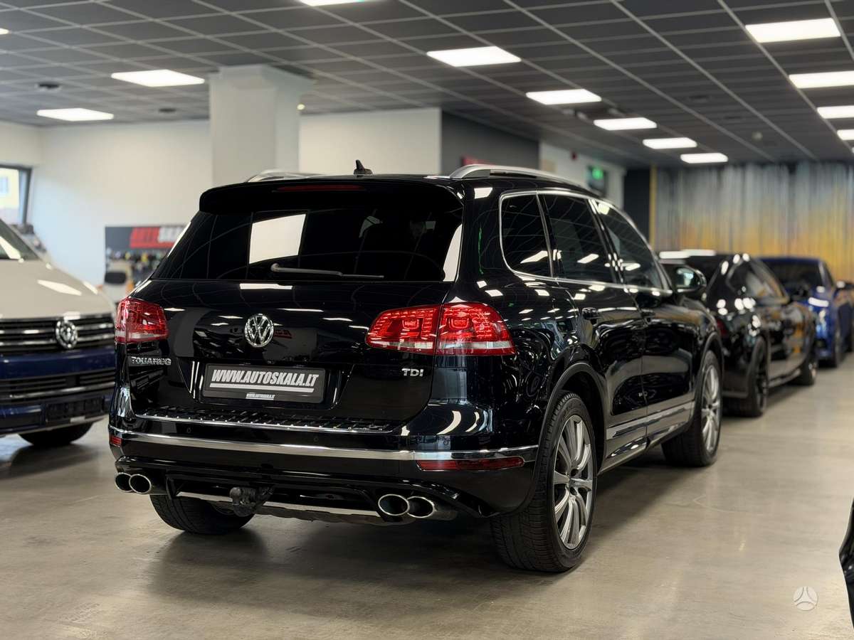 Volkswagen Touareg - 12