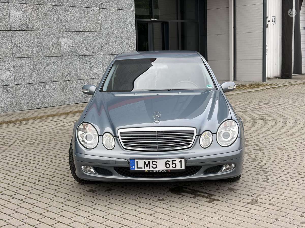 Mercedes-Benz E220, 2.2 l., Седан