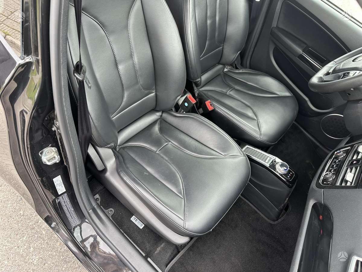 Zhidou D2S, 27 kWh, hatchback