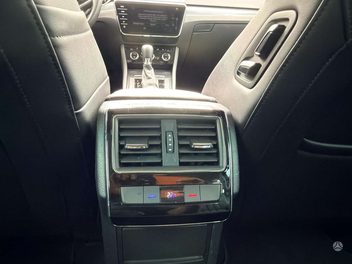 Skoda Superb, 2.0 l., Универсал