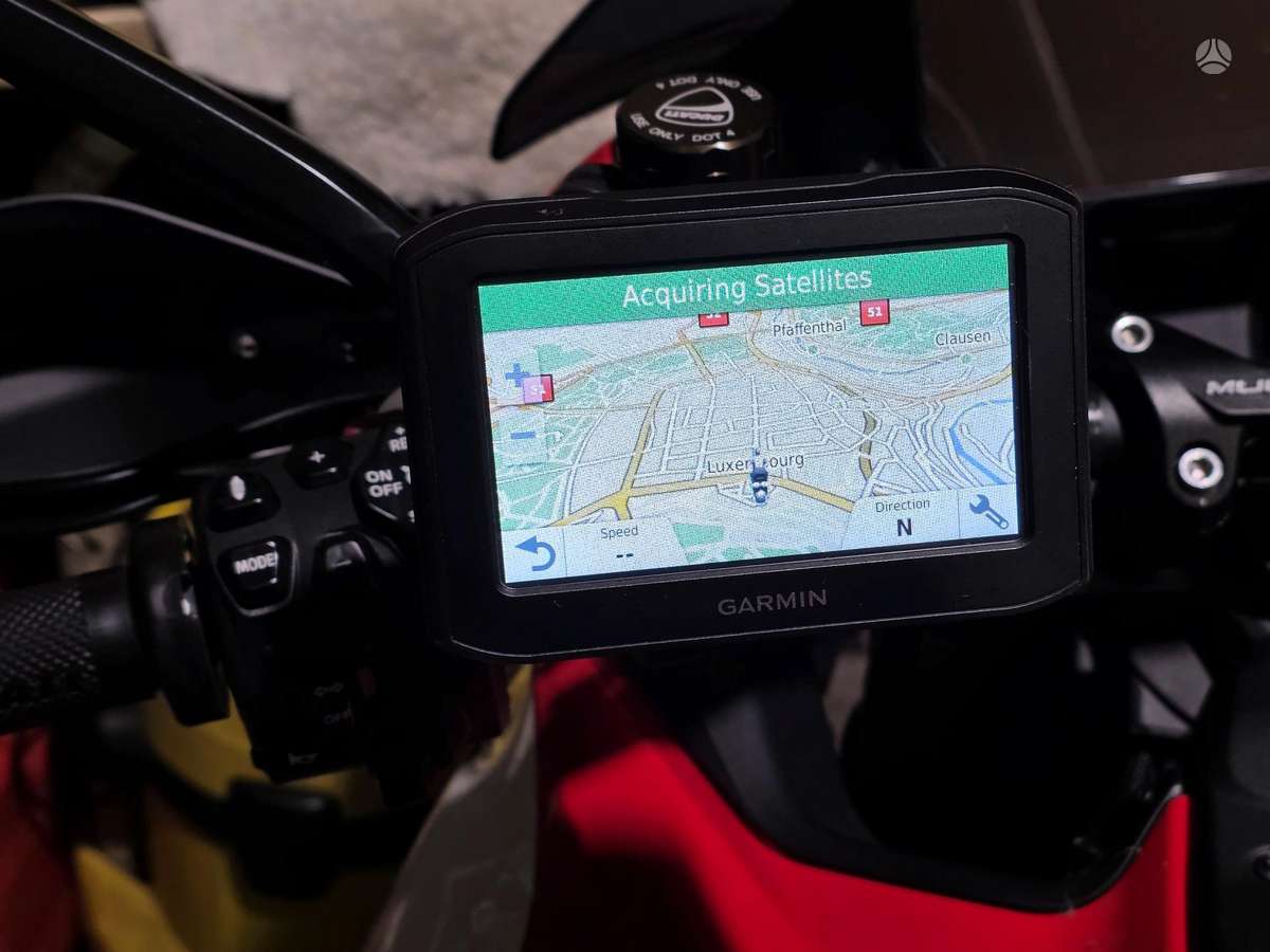 Garmin Zumo 396, sattelite navigation