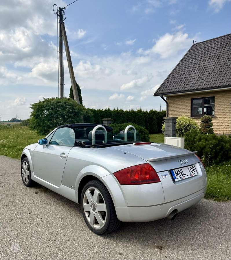 Audi TT, 1.8 l., convertible