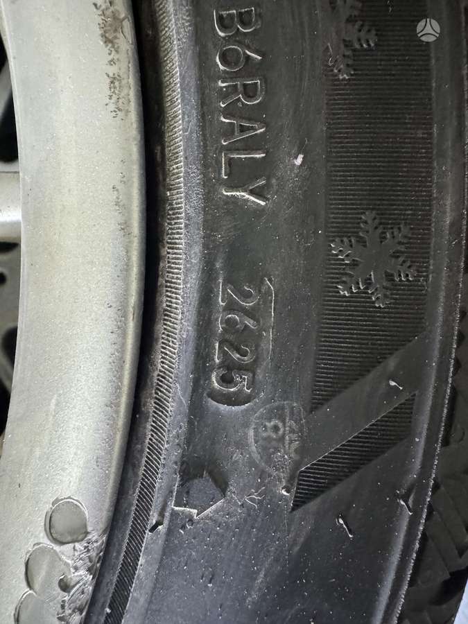 AZEV Style 32, light alloy, R17
