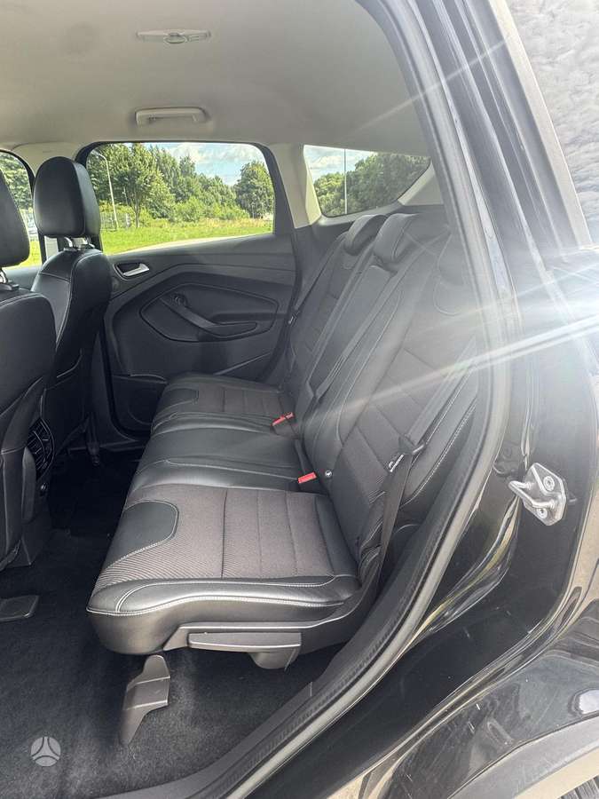 Ford Kuga, 2.0 l., Внедорожник / Кроссовер
