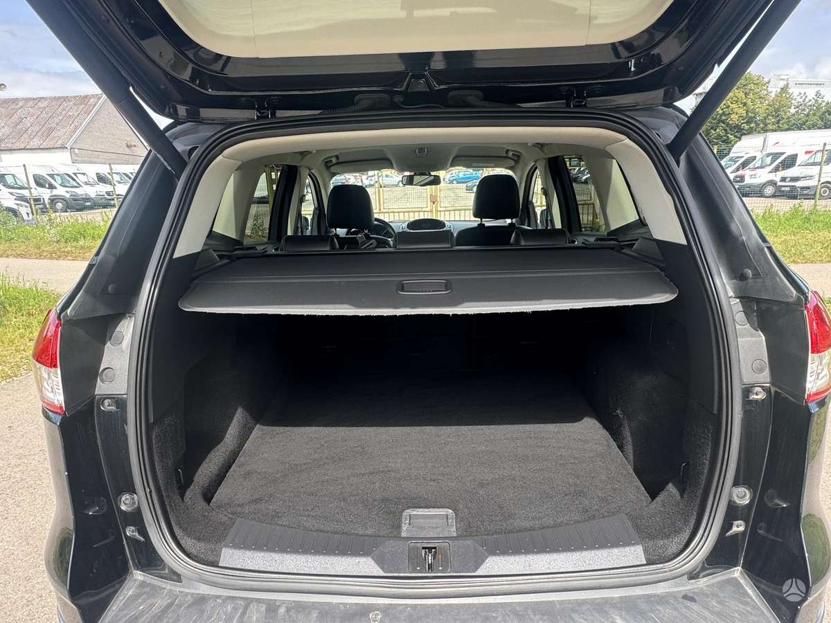 Ford Kuga, 2.0 l., Внедорожник / Кроссовер