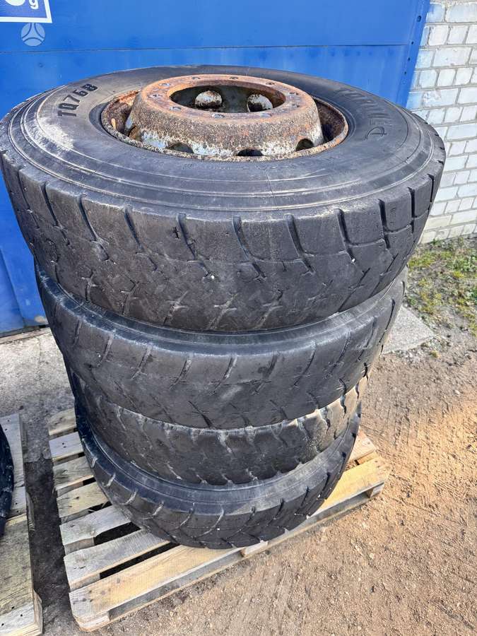 Bridgestone, всесезонные 315/80 R22,5