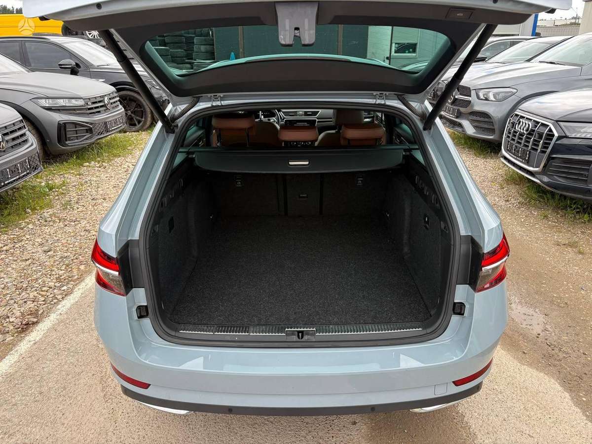 Skoda Superb, Универсал