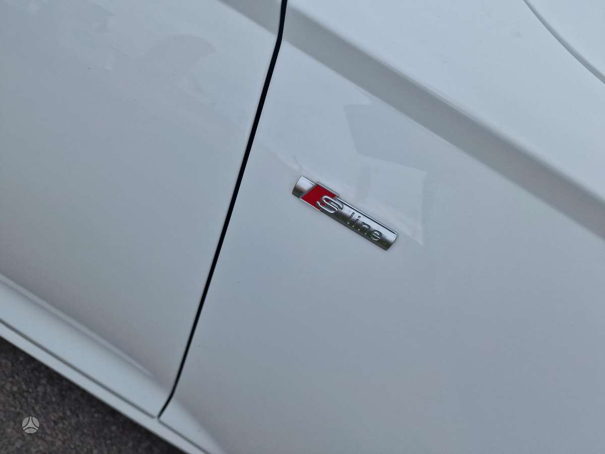 Audi A6, 3.0 l., sedanas