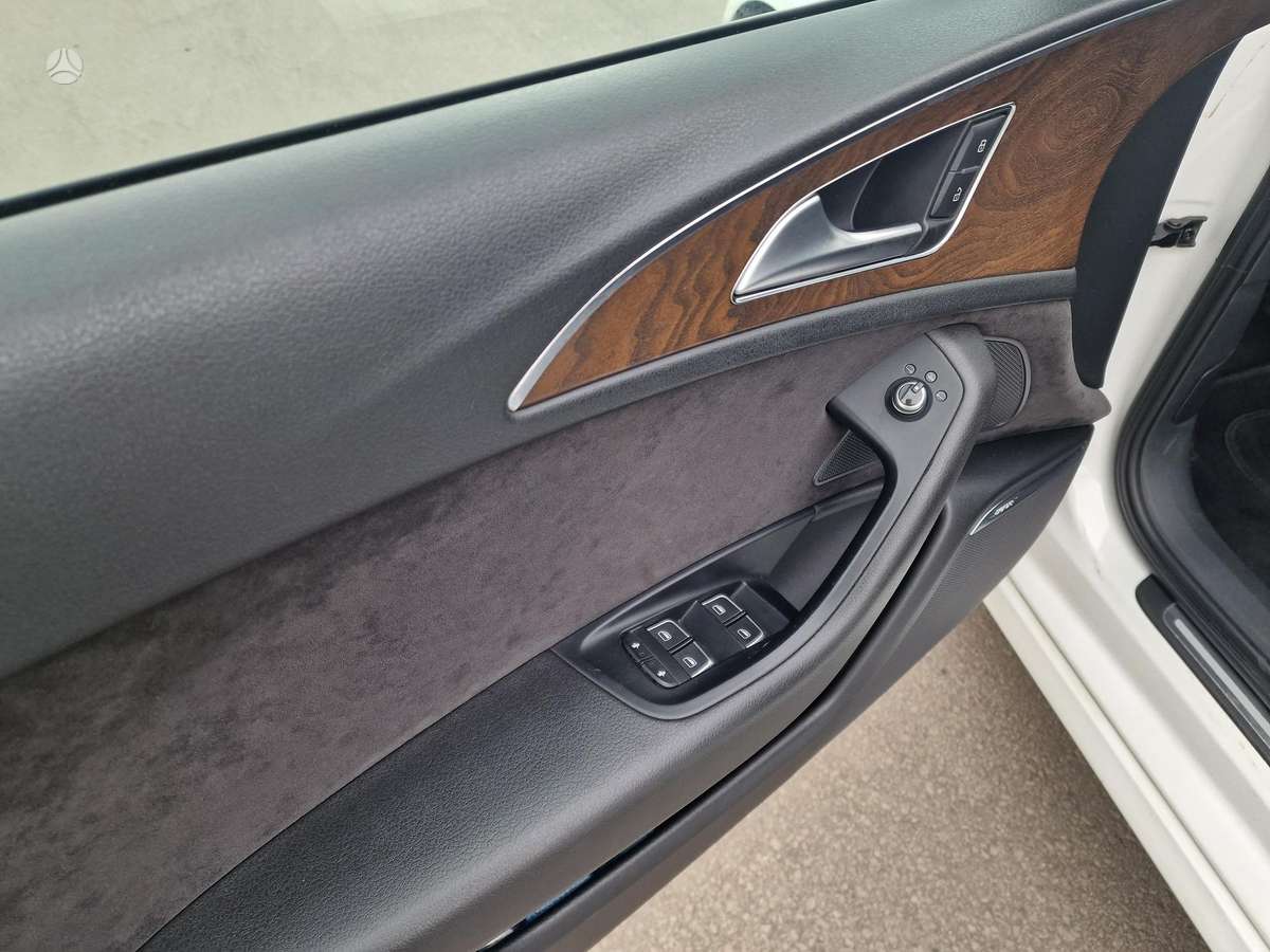 Audi A6, 3.0 l., sedanas