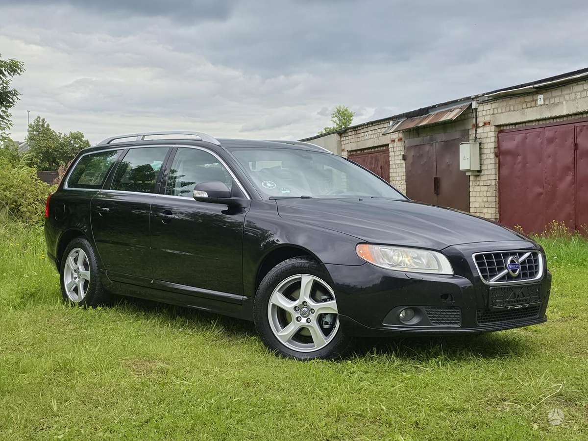 Volvo V70, 2.0 l., universalas