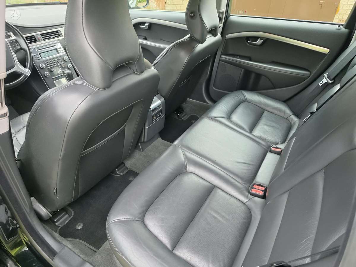 Volvo V70, 2.0 l., universalas