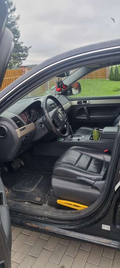 Volkswagen Touareg - 4