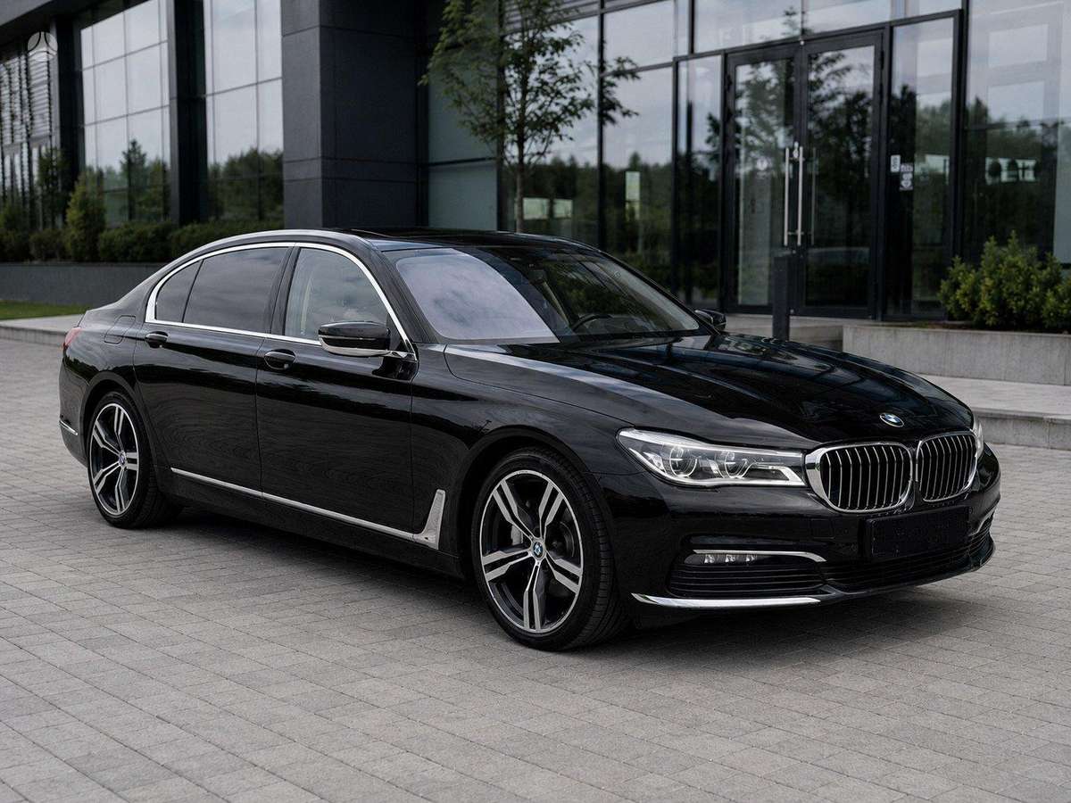 BMW 740, 3.0 l., Лимузин