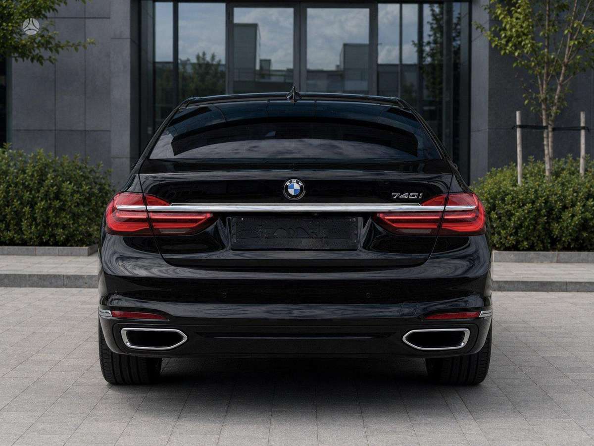BMW 740, 3.0 l., Лимузин