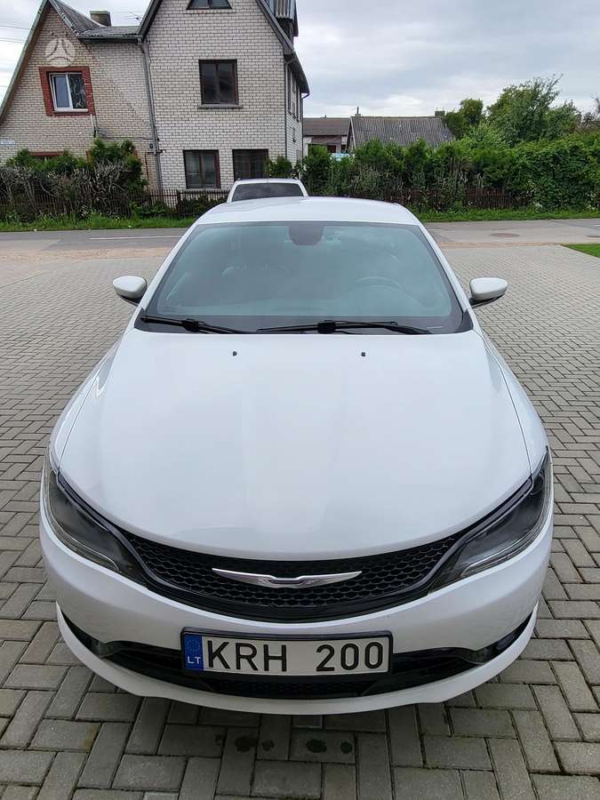 Chrysler 200, 2.4 l., Седан