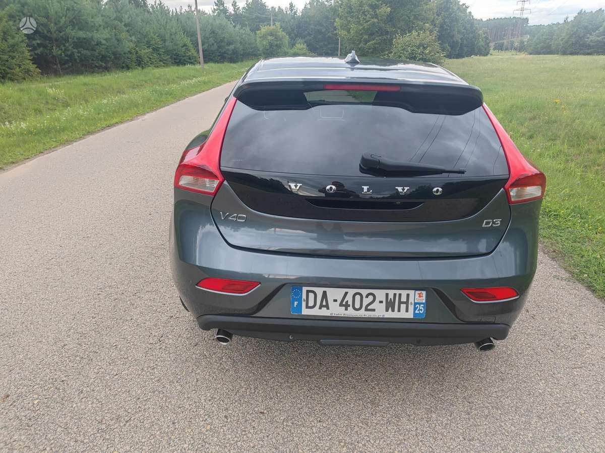 Volvo V40 - 4