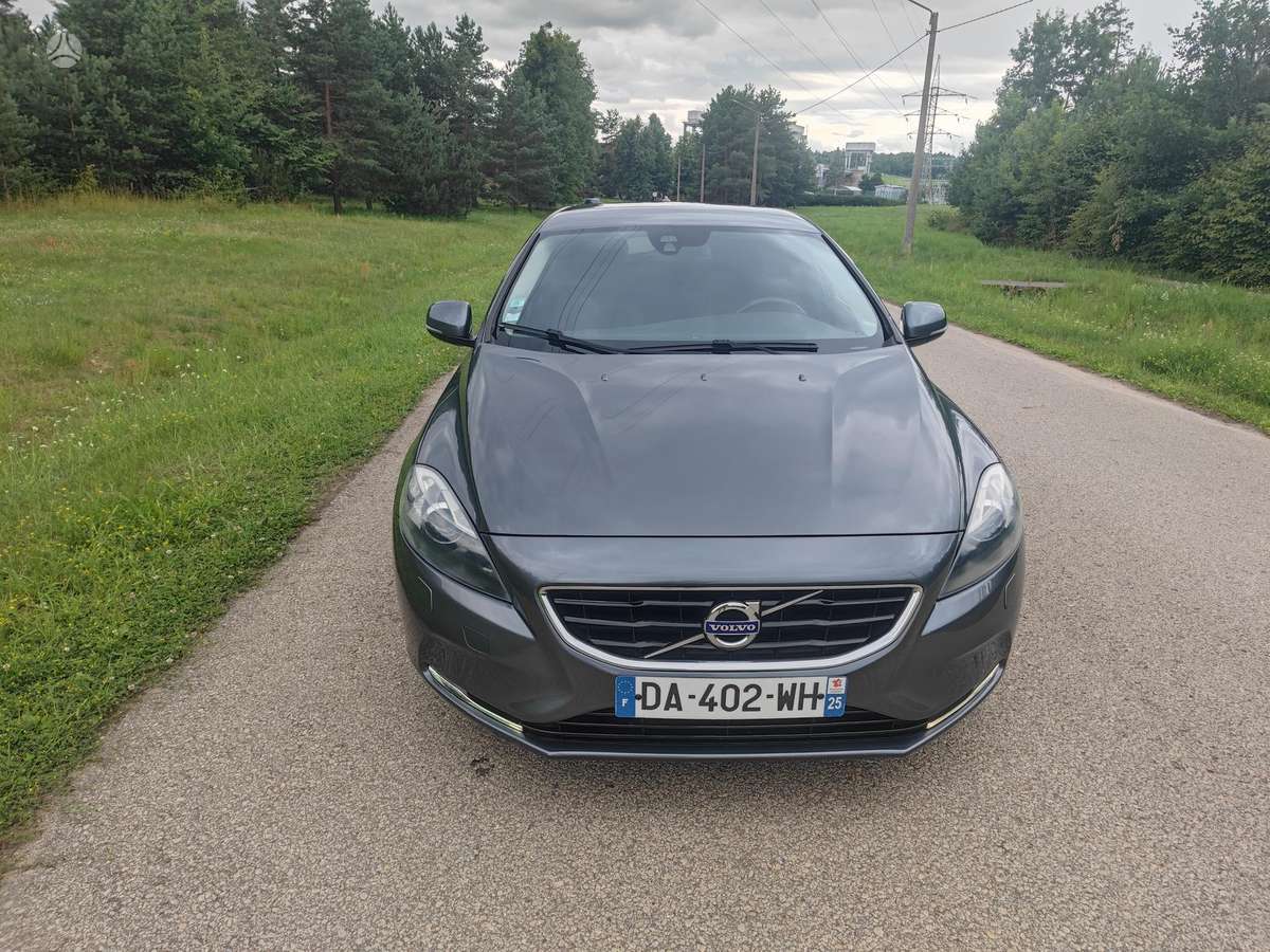 Volvo V40 - 6
