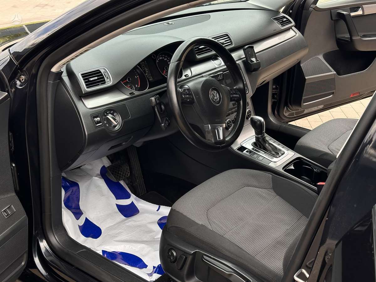 Volkswagen Passat, 2.0 l., Универсал