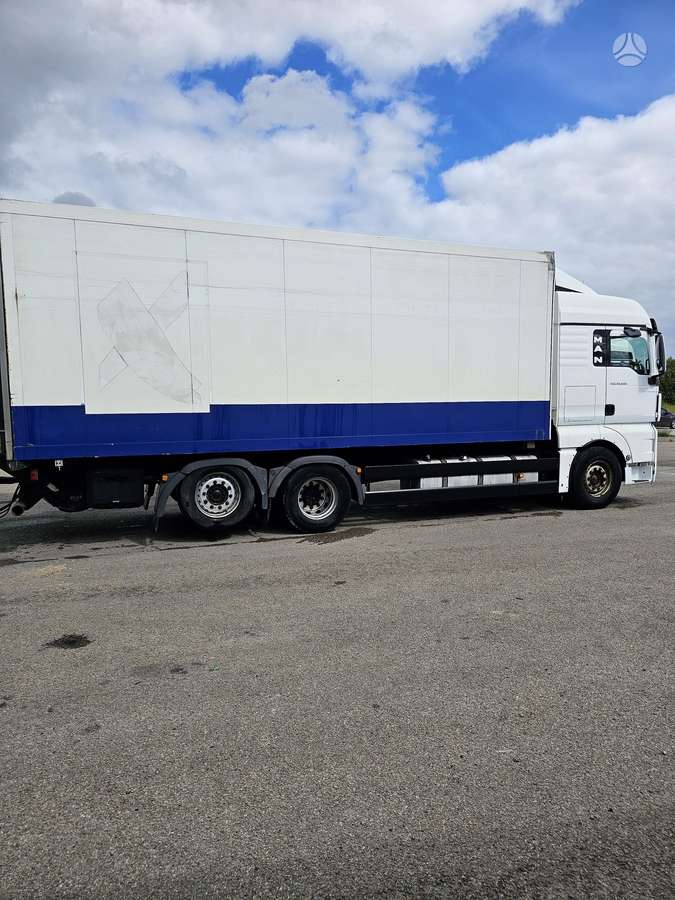 MAN TGX, isothermal trucks