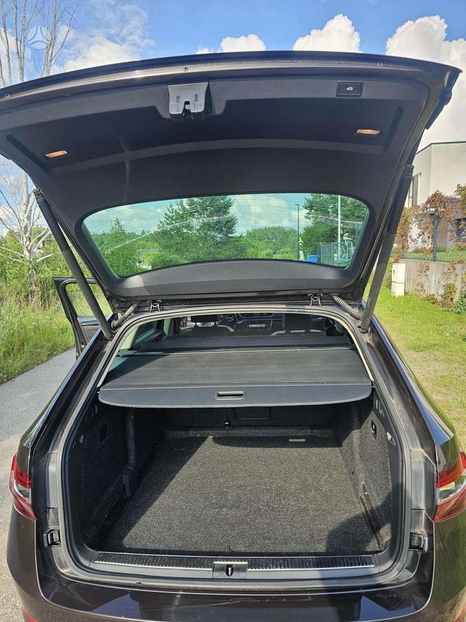 Skoda Superb, 2.0 l., Универсал