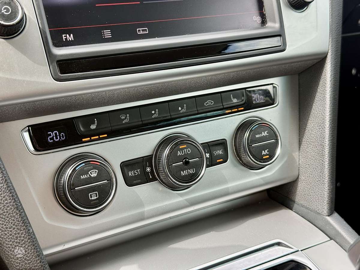 Volkswagen Passat, 2.0 l., Универсал