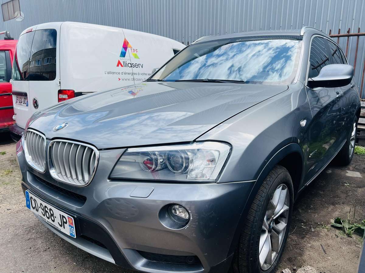 BMW X3, 3.0 l., off-road / crossover