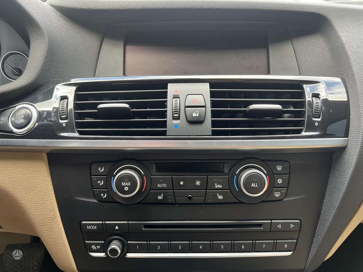 BMW X3, 3.0 l., off-road / crossover