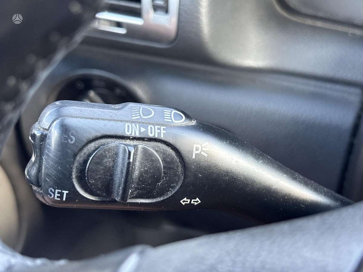 Skoda Superb, 2.0 l., Седан