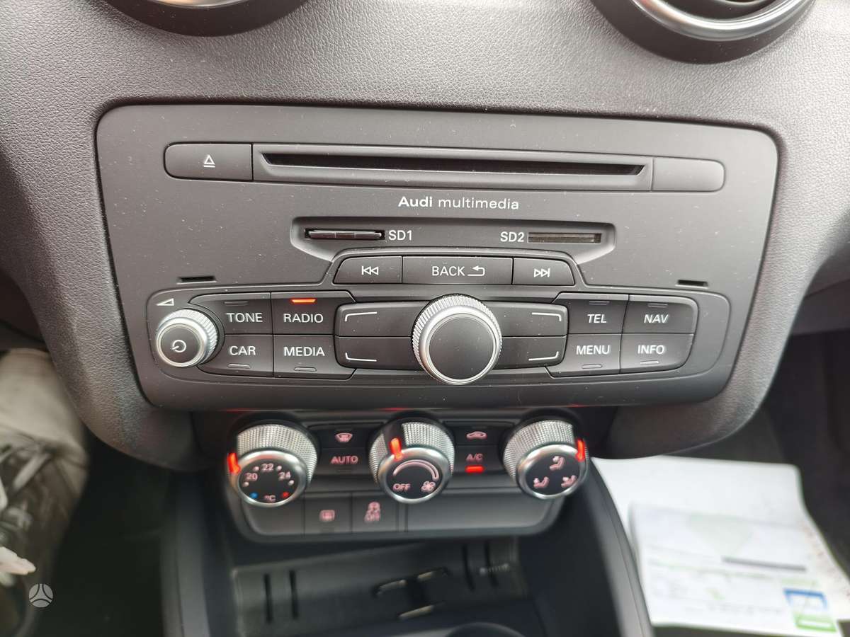 Audi A1, 1.6 l., Хэтчбек