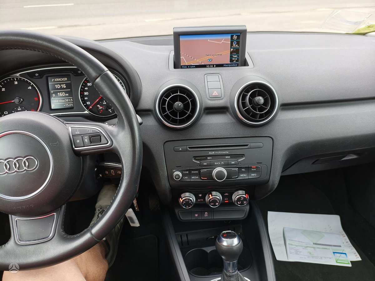 Audi A1, 1.6 l., Хэтчбек