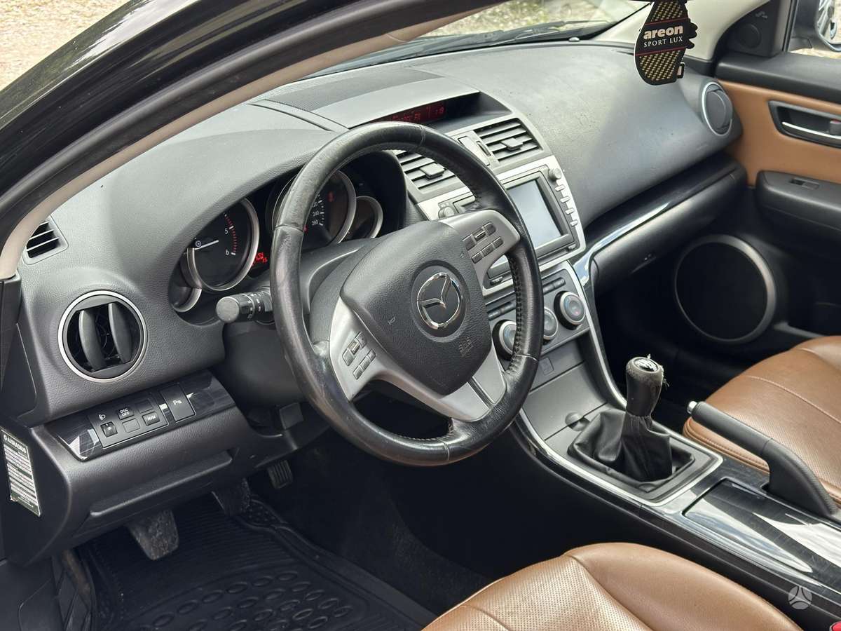 Mazda 6, 2.0 l., universalas